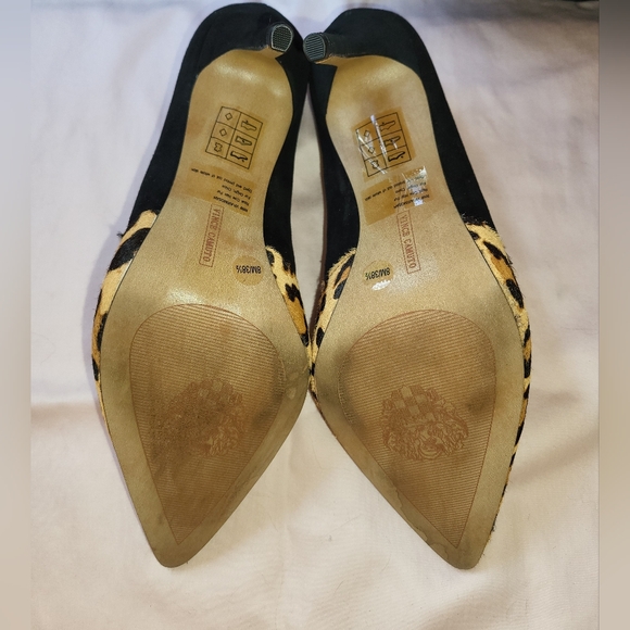 Vince Camuto Leopard Heels - Picture 5 of 8